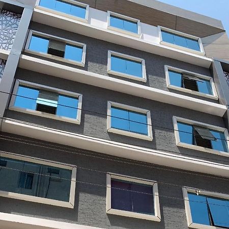 Fabhotel Nb Venkateswara Grand Inn Tirupati Exteriör bild