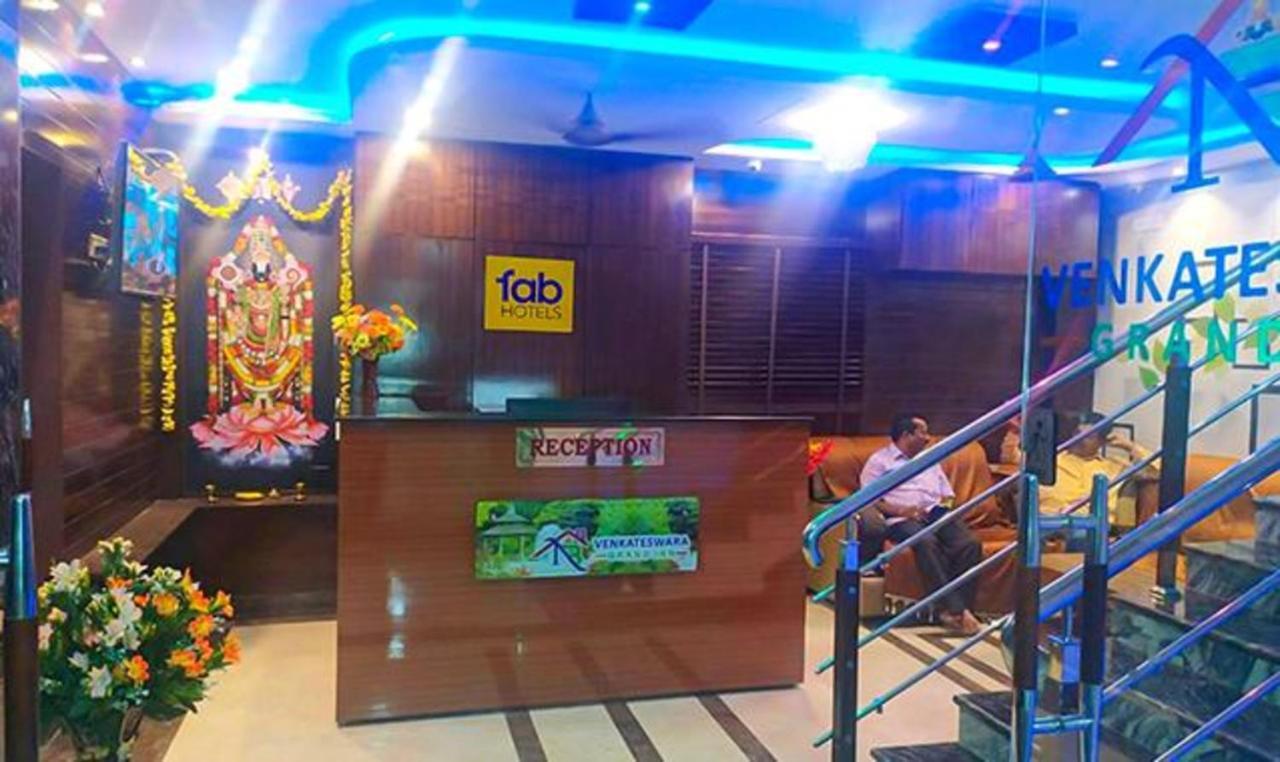 Fabhotel Nb Venkateswara Grand Inn Tirupati Exteriör bild
