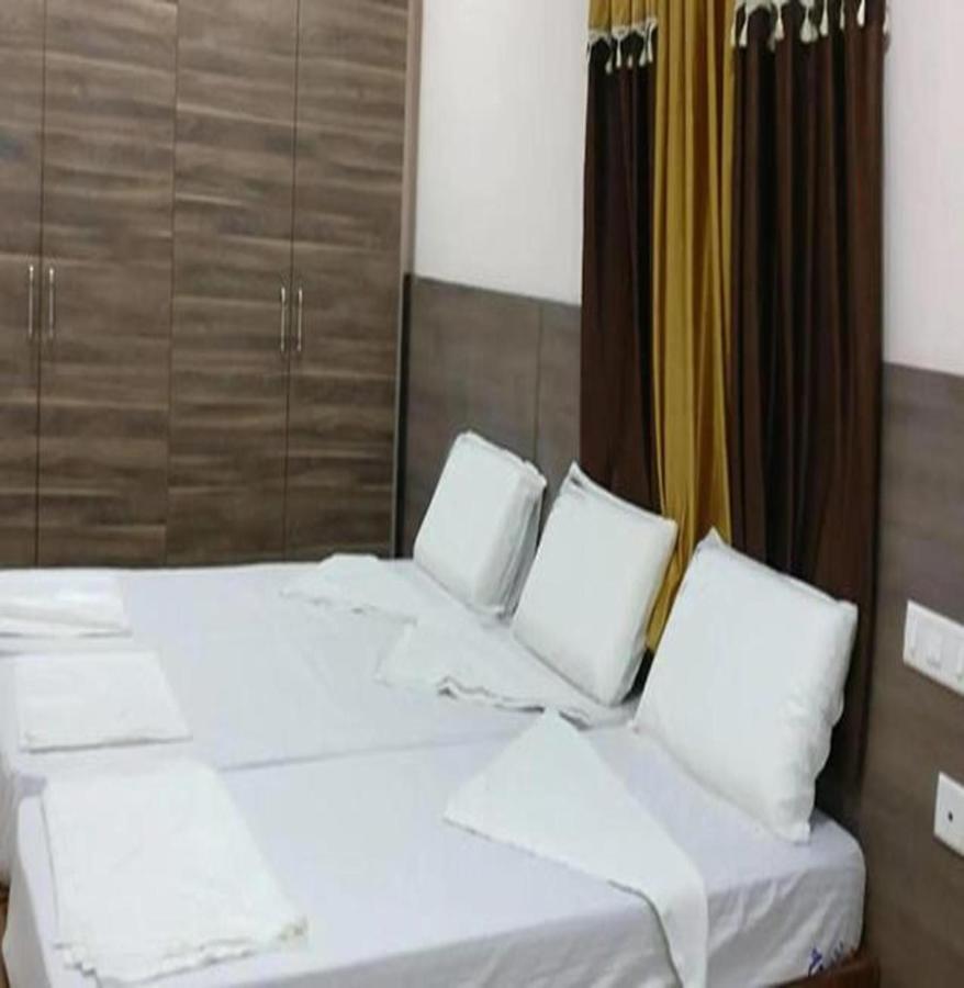 Fabhotel Nb Venkateswara Grand Inn Tirupati Exteriör bild