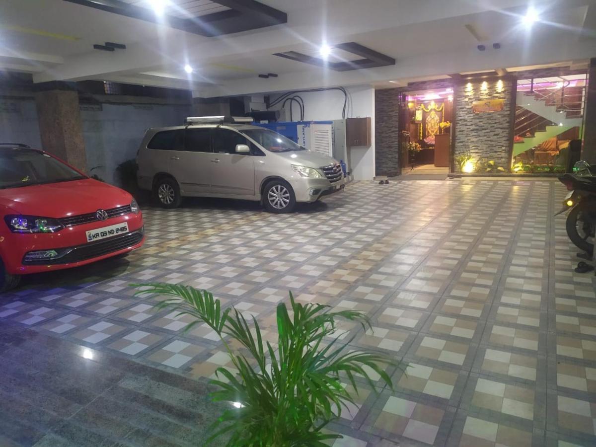 Fabhotel Nb Venkateswara Grand Inn Tirupati Exteriör bild